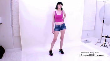 Preview 1 of Back Vs Asean Paksaan - Beautiful brunette got seduced by the producer in a modeling audition
