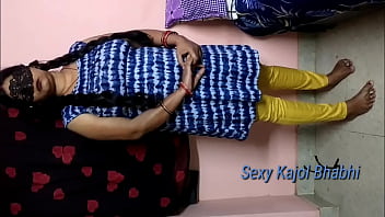 Preview 1 of Black Couple And Girl - हिन्दी में ऑडियो भतीजी के साथ  मेरा पहला संभोग भतीजी ने चू दाई में पूरा साथ दिया