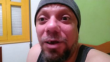 Preview 3 of Bf Xxx 12 Yers Boys Video - MOSTRANDO COMO &Eacute_ O CU E A BUCETA DE UMA BONECA INFLAVEL