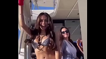 Preview 3 of Video Cowok Ngocok Kontol - sexy mayra go&ntilde_i  baila reggaeton  de yelder el dinamico titulado SE ACABO  y se vuelve  viral en las redes