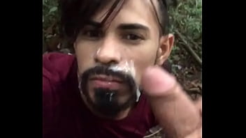 Preview 3 of Uncle Wife Cheat - Ronnyaislan mamando os dotados na trilha