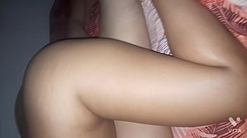 Preview 2 of Big Xnxx Xxxx Clip Hd - Un rico movimiento