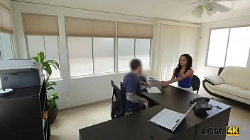 Preview 1 of Indian Hidden Teens Se - LOAN4K. La cosa dolce che Abby fa sesso con uno sconosciuto per ottenere i soldi necessari