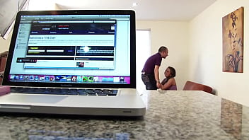 Preview 1 of Sunni Lione - The first porn scene of this Latin marriage. Hard amateur sex in the best Colombian style