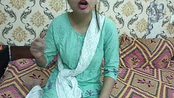 Preview 2 of X Video Bagla Desi - Suteli maa ne pakada range hath suteld bete ko kaam wali ke sath mazee lete hoye in hindi