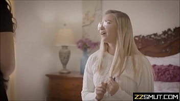 Preview 1 of Indoesia Abg - unknowingly bangs own stepSister
