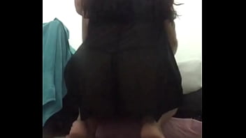 Preview 1 of Bealissing Sex - CUARENTONA INFIEL ME DEJA GRABARLE EL CULO Y LA PUTA ME DA UNAS CHUPADAS