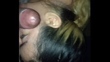Preview 3 of D Ass Torrents - Le encanta jugar con la boca