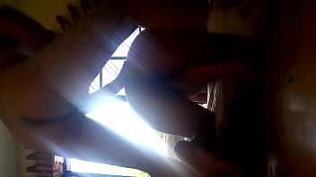 Preview 2 of Fatli Banks Smoke Pee - La Mayra en mi cama