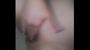Preview 4 of Sister And Brothter Sleeping - Estava doida para meu marido chegar ontem e me comer gostoso.