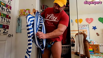 Preview 1 of Brazess Vedio - ABDL Donny packing for Capcon ageplay convention this week