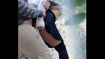 Preview 1 of Negrodick Woodssex - Puta caliente recibe leche y nalgadas. Creampie al aire libre