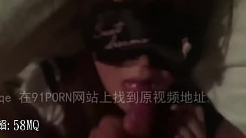 Preview 2 of Mom Fuck By Black - 超騷的妹子就是狂 飢渴等著口交吃吃 最後終於得到他最想要的精液