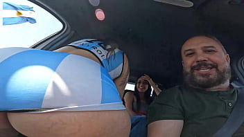 Preview 2 of Machine 2 - Isabella Bru passeia pelas ruas de Buenos Aires - Argentina na primeira Carona do Ted Internacional
