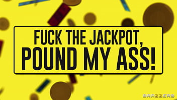 Preview 4 of Mom Sno Sexy - Fuck The Jackpot,  Pound My Ass! Brazzers full at http://zzfull.com/777