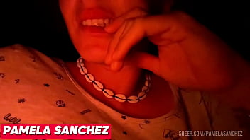 Preview 4 of Sonandbustymom - Me desnudas ? Do you undress me?...