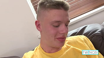 Preview 2 of Gogo Barr - Solo Twink Leon Squeezes &amp_ Milks His Nice Juicy Cock!