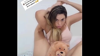 Preview 2 of Hot Naughtyteen Getsher Wish - Pes atras da cabeca.... : bolivianamimi