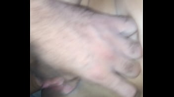 Preview 4 of Crying Deflowered Virgin - Mais uma casada deliciosa  liberada pelo marido
