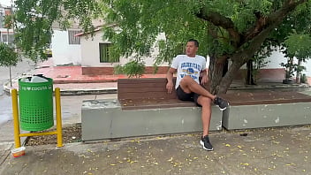 Preview 1 of Llily Dixon - juego con chico extra&ntilde_o en el parque al avioncito y terminamos en casa de sus padrastros follando muy rico hl