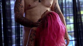 Preview 3 of Telugu Dog Style - QWEEN N&Atilde_O RESISTE AO AMIGO DE RESSACA EM SEU SOF&Aacute_,  E O ACORDA PARA SENTAR EM SUA ROLA