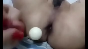 Preview 1 of Muscley Gay Pornstar Rod Daily - Bolinhas m&aacute_gicas