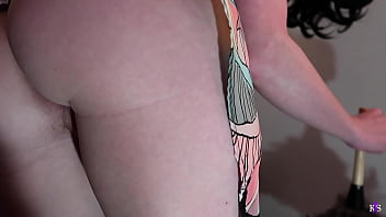 Preview 1 of Stranger Wank Beach - Step-Mommy&#039_s Voyeuristic View