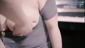 Preview 3 of Darker Side Of Jade - 巨乳性奴彈鋼琴被我盡情玩弄乳交超爽