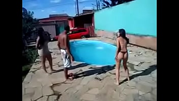 Preview 2 of Gdrbbrb - Chica bikini tanga