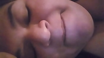 Preview 4 of Slipnig Xxxx Video - Coroa gostosa com muita vontade