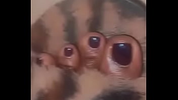 Preview 4 of Xxx Full Six Com - Hot babe pretty feet and hands