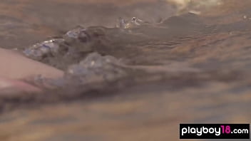 Preview 4 of Animated 1boy 1girl - Busty ukrainian Serena Wood shows her cunt at the beach