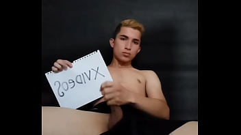 Preview 1 of Sexsy Busty Mom Teaching Her - V&iacute_deo de verificaci&oacute_n