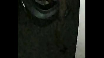 Preview 1 of Masege Husband Porn - Dando o cuzinho na garagem a noite