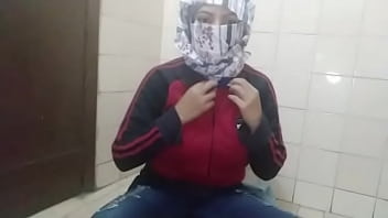 Preview 2 of Ultimate Teen Girl - Arabian Muslim العربية الجنس أمي Masturbates Squirting Pussy On Live Webcam Instead Of Praying&quot_