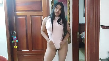 Preview 2 of Xxx Desi Bhabhi Ww Com Idiaya - La culona morena del triquini ha llegado