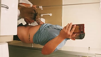 Preview 2 of Teengirls Xxxvedioes - Nos encanta coger en todos lados ( parte 2) le encanta tomarse la leche.