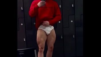 Preview 3 of Store Atedant - Morning leg day