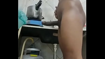 Preview 4 of Giving Dad What He Wants - Na cozinha de Pau Duro