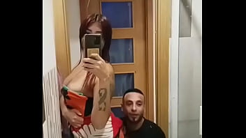 Preview 3 of Rock Papee - Cuando le jodes el selfie ?