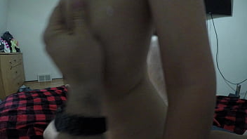 Preview 4 of Que Vergon - riding sideways pov with perfect view of teen