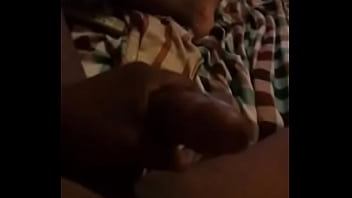 Preview 1 of Indian Bgrade Porn - Leak : cheating husband shows big dick 5