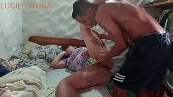 Preview 2 of Hindi Sex Techer - la mejor manera de despertar a mi madrastra a ella le encanta me pide que lo haga todos los d&iacute_as