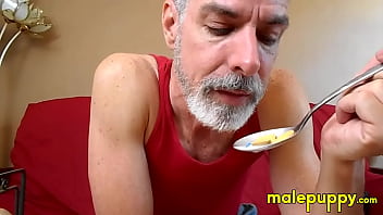Preview 4 of Xxx Mbaya - Hungry and giant old man Richard Lennox&#039_s colossal enormous mouth misses eating you