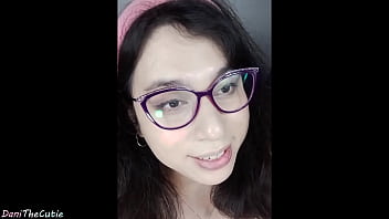 Preview 4 of Enculee Par Un Black - cute tgirl DaniTheCutie tries holding in a dildo but it falls off too quickly