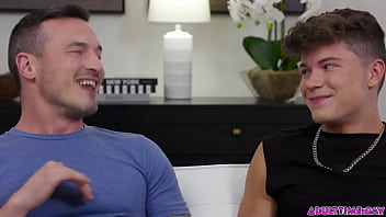 Preview 2 of Teens Casting Porno - YESSS!! I have a new all-time favorite video! Drake Von and Derek Kage both have beautiful cocksucking and fucking skills!!!!