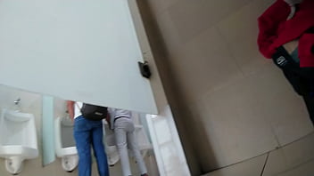 Preview 2 of Seachanal Sexsi - Ba&ntilde_os publicos
