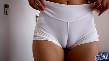 Preview 3 of Cantora Paula Fernandes - Incredible Body Babe Has Most Perfect Cameltoe in Tight Spandex