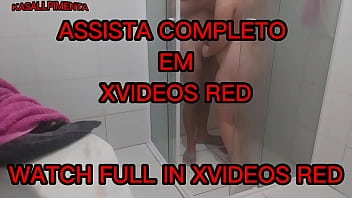 Preview 4 of Big Butt Bbw Granny 8 - fui fazer xixi enquanto ele tomava banho para ver o pau dele