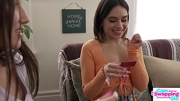 Preview 1 of Mus Kan Saxe - Stepsis Says &quot_I let my stepbrother suck on my tits!&quot_ S1:E6